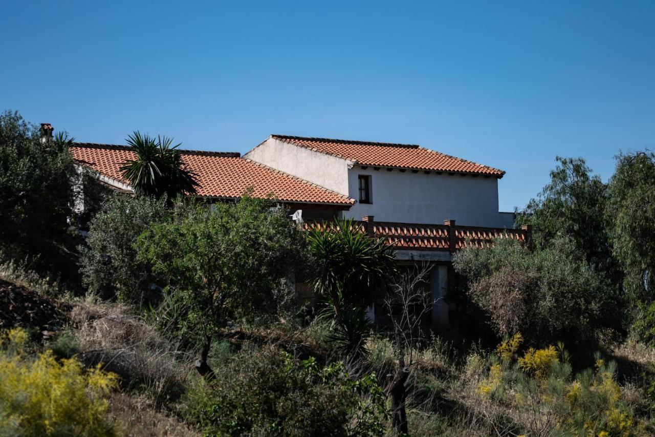Peace And Tranquility At Montana Retreat Apartment Alora Bagian luar foto